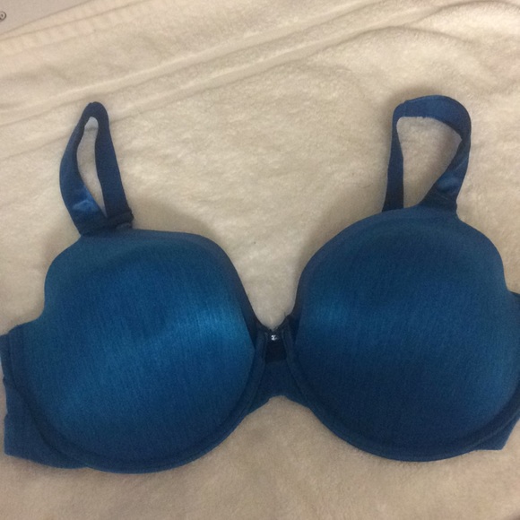 Vanity Fair Other - Vanity Fair royal blue bra 38DD